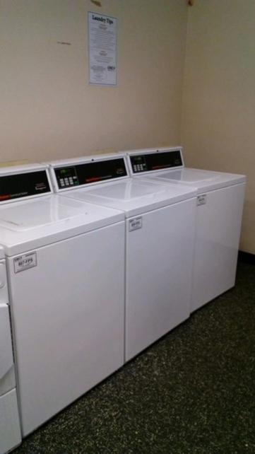 Intown Suites Extended Stay Louisville Ky - Wattbourne Lane Bagian luar foto